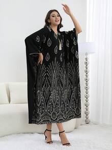 Mẫu thiết kế mới năm 2026: Áo dài Ả Rập Jalabia thêu hạt cườm bạc thanh lịch với tua rua, cổ chữ V và tay áo loe, kiểu Abaya thời trang và sang trọng, váy dài truyền thống dành cho nữ mùa xuân/hè 2026 cho lễ Eid Al-Adha. - màu đen - Xem 12