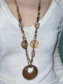 1pc Bohemian Vintage Random Glass Bead & Acrylic Hollow Disc Pendant Necklace For Women, Suitable For Casual Wear With Sweaters & Coats In Autumn/Winter - 布朗 2 - 查看 4