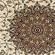 متعدد الألوان