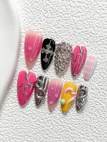 10件套Y2K风格手工美甲套装，包含浮雕美甲贴、十字架、蝴蝶结美甲装饰、条纹美甲配件、粉色、紫色和黄色指甲油，甜美与个性兼具，内含美甲工具（1张果冻贴+1把指甲锉），三种尺寸可选：杏仁形、鸭嘴形、棺材形美甲，适合派对、日常佩戴、拍照、春夏通勤等场合。 - 彩色 - 查看 18