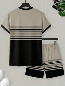 KOVSEE 2件組對比色馬刺繡條紋短袖休閒運動服套裝，適合休閒與半正式場合，夏季穿著 - 卡其色 - 查看 2