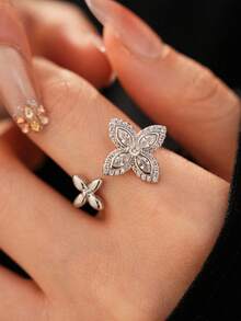 1枚优雅奢华的四叶草戒指，独特设计，精致优雅，风格华丽，开口式戒指，适合日常佩戴、约会、聚会等场合。 - 四葉草戒指 - 查看 2