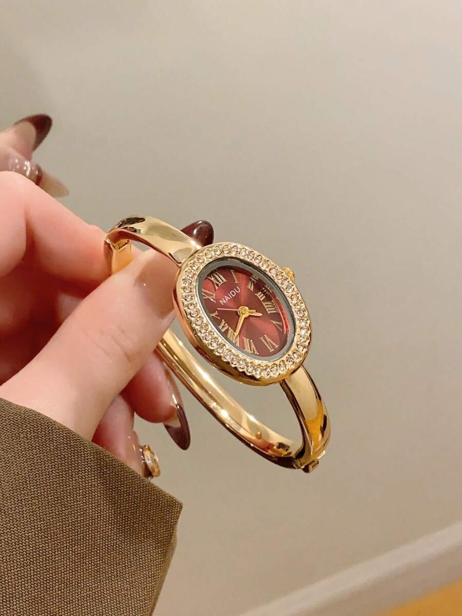 1pc Vintage Silver Stainless Steel Square Small Dial Fashion Minimalist Elegant Luxury Petite Quartz Ladies Wristwatch, Suitable For Daily Wear - Gold - View 1