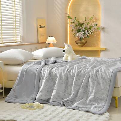 1pc Lightweight Summer Quilt, Cooling Blanket, Solid Color With Various Floral Patterns Available, High-Quality Summer Quilt, Machine Washable, Soft And Skin-Friendly.