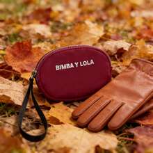 Letter Embroidered Round Coin Purse, Mini Keychain Wallet, Women ID Card Holder, Change Purse, Mini Key Pouch, Lipstick Makeup Bag, Earphone Storage Pouch, Holiday Gift (For Family, Friends And Classmates), Birthday Gift - 酒紅色 - 查看 7