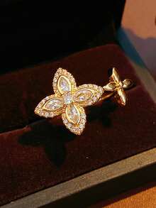 1枚优雅奢华的四叶草戒指，独特设计，精致优雅，风格华丽，开口式戒指，适合日常佩戴、约会、聚会等场合。 - 四葉草戒指 - 查看 5