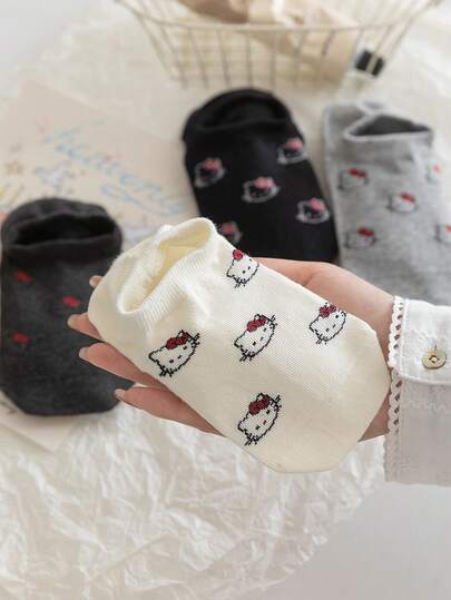 SANRIO 5双三丽鸥小猫蝴蝶结蕾丝边短袜，百搭白色袜子，适合春、夏、秋季穿着，柔软透气，适合学生及各种场合（随机发货）