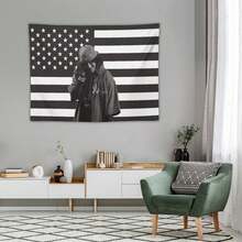 1PC Billie Music Eilish American Flag Tapestry, Used For Dormitory And Bedroom Decoration, With Vibrant Patriotic Design, Prominent Characters, Polyester Knit Fabric, Horizontal Aesthetic Tapestry, Dormitory Decoration With American Flag Theme And Easy Care Textiles - 1PC - 查看 4
