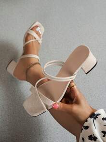 Sandal Hak Tinggi Hitam, Sandal Hak Tebal Hitam Elegan untuk Wanita di Musim Panas, Hak Tebal - Krem - View 2
