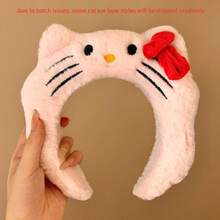 SANRIO 1个Hello Kitty毛绒发箍，带红色蝴蝶结 - 可爱宽发箍，是女孩的理想之选。非常适合洗脸、敷面膜或化妆。适合日常佩戴、拍照等场合。这款Hello Kitty发箍采用柔软的人造毛皮制成，既有趣又舒适，是送礼佳品。 - 發箍 - 查看 13