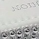 白色鉚釘