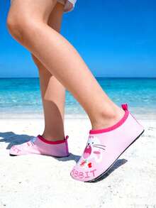 儿童女童水鞋，蓝粉渐变美人鱼鳞片印花，TPR材质，防滑防刮，速干，夏季沙滩水袜，带拉袢，适合水上乐园、海滩度假、泳池派对等游泳活动。 - 彩色 - 查看 2