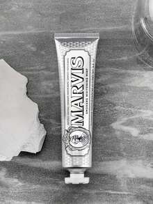 Marvis 85ml/2.87 Fl Oz Powerful Whitening Mint Toothpaste, Suitable For Smokers To Remove Stains, Whitening Care, Gentle Cleaning Formula, Long-Lasting Fresh Breath, Luxury Italian Toothpaste, Holiday Gift, Mother's Day Gift - Enhanced Brightening Mint - View 5