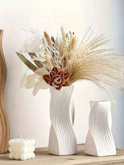 1 bình hoa nhựa không vỡ, vật trang trí lý tưởng cho phòng khách, tủ TV, bàn làm việc và nhiều nơi khác. Thích hợp cho cây trồng trong chậu, hoa tươi, hoa khô và các lẵng hoa. Cũng là phụ kiện hoàn hảo cho đám cưới, tiệc tùng, bàn làm việc văn phòng và bàn máy tính. Có thể kết hợp với hoa giả và bình hoa khác để đáp ứng nhiều nhu cầu trang trí khác nhau (chỉ bao gồm bình hoa). Thích hợp làm quà tặng sinh nhật, quà tốt nghiệp, trang trí nhà cửa, trang trí phòng, v.v. Bình hoa thủy tinh.