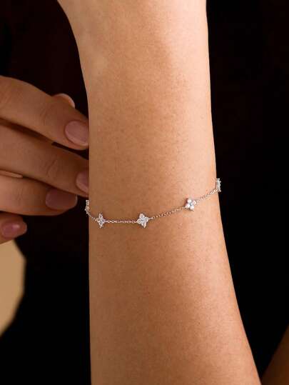 SereneSpark 1 chiếc vòng tay bạc 925 cao cấp hình cỏ bốn lá đính đá Cubic Zirconia, thích hợp cho nữ, dùng hàng ngày, hẹn hò, du lịch, đám cưới, tiệc tùng, quà tặng ngày lễ.