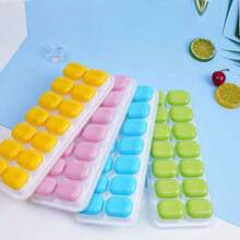 2 khay silicon, mỗi khay 14 khe, có nắp và đế mềm dẻo, tiện lợi để làm đá viên tại nhà. - Nhiều màu - Xem 3