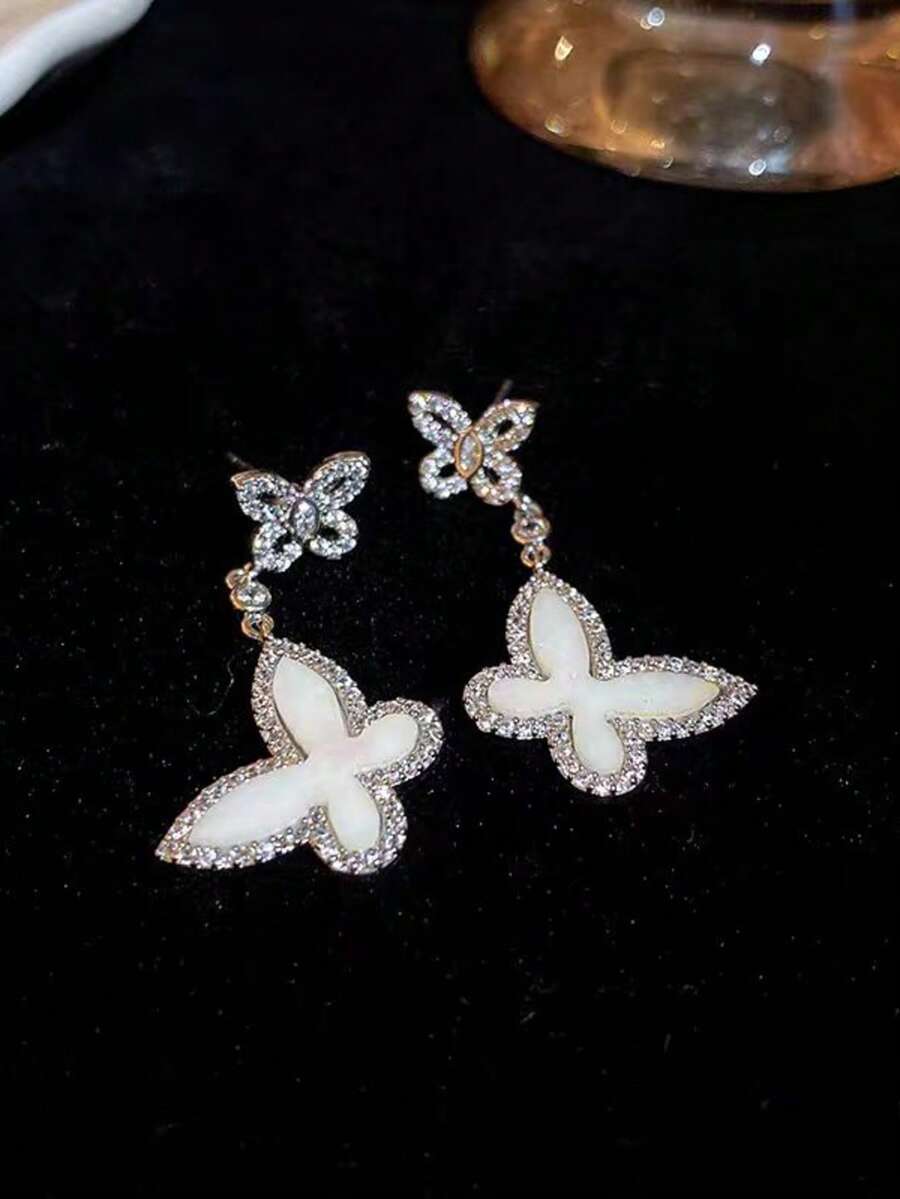 1 Pair Elegant Butterfly Design Earrings, Unique Versatile Earrings For Women - Silver - View 1