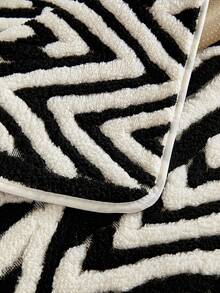 1件条纹绒面沙发垫套，简约柔软棉法兰绒长方形沙发套，带防滑边，宠物友好，可机洗，适合春冬季使用 - 黑色 - 查看 10