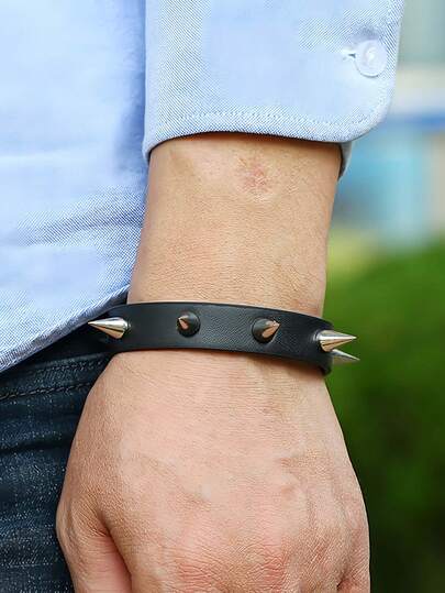 1 pieza Pulsera ancha de remaches punk