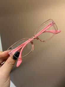 1 paire de lunettes pour enfants avec monture carrée mignonne, sangle en silicone et accessoires en métal. Lunettes anti-lumière bleue avec verres transparents, convenant pour la lecture quotidienne en extérieur, les accessoires de rentrée scolaire, le style décontracté, pour les garçons et les filles. Lunettes de mode à verres transparents, accessoires photo, décoration de tenue quotidienne. - Transparent - Voir 5