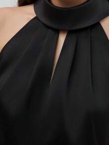 Women's Black Woven Halter Neck Tank Top, Ruched Chest Design, Hollow-Out Back Detail, Regular Length, Non-Stretch, Elegant And Charming, Suitable For Dates, Parties, Birthdays, Vacations And More! - Black - View 3