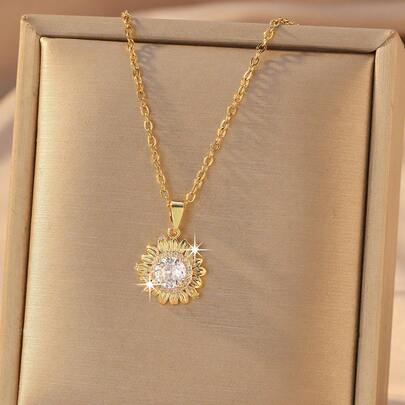 Hihho Sparkling Cubic Zirconia Sunflower Necklace, Delicate Versatile Daily Wear Necklace, Women's Jewelry, Suitable For Blouses And T-Shirts, Fashionable