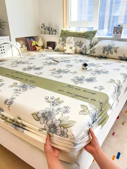 1 bộ ga trải giường in hoa, ga phủ nệm kẻ sọc xanh lá cây, ga trải giường mềm mại, thoáng khí với chun co giãn xung quanh, không kèm vỏ gối, thích hợp trang trí phòng ngủ.