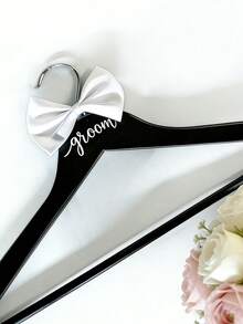 2pcs Customized Wooden Hangers, Laser Engraved Text For Bride And Groom, Home Decor - Multicolor - View 3