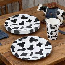 10/20pcs 7-Inch Cute Cow Pattern Disposable Paper Plates, Suitable For Birthday Parties, Party Decorations, Perfect For Farm Theme Parties And Family Picnics - View 6