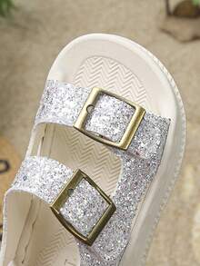 Sandalias de niña con doble hebilla de strass y suela gruesa, zapatos de princesa suaves y antideslizantes para playa de verano - Beis - Ver 6