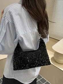 时尚新款纯色亮面优雅手提包，经典百搭的链条新月形女士单肩包，适合购物、装钱包、休闲出行，尤其适合年轻女性、大学生、职场新人及白领人士。也非常适合办公室、大学、工作、商务、通勤、户外活动、旅行和郊游等场合。 - 黑色 - 查看 5