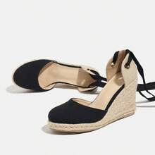 Bohemian Nightclub Style Criss Cross Lace Up Vacation Sandals Women's High-Heeled Wedge Espadrilles 2026 New Summer Lace-Up French Chunky Heel Fisherman Closed Toe Hollow Shoes Black - 黑色 - 查看 7