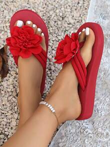 New Spring/Summer Fashion Thick-Sole Beach Slippers For Women, Floral Decor Sandals - Red - View 5
