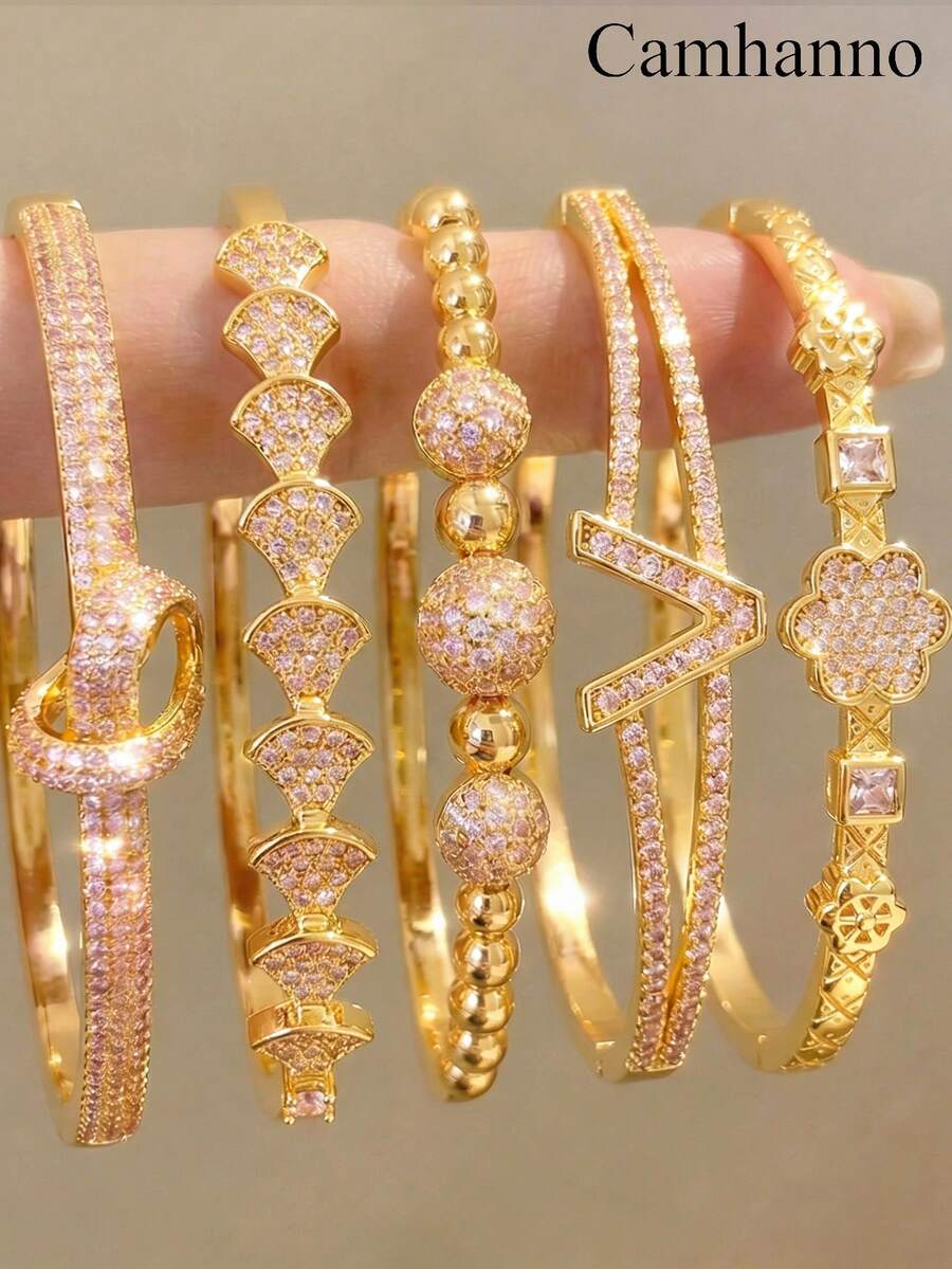 Camhanno Bộ 5 vòng tay đồng thanh lịch, 5 chiếc vòng tay độc đáo có thể xếp chồng lên nhau với các chi tiết tinh xảo và họa tiết phối hợp, lý tưởng cho công sở, các buổi tiệc và sử dụng hàng ngày, món quà hoàn hảo cho những người yêu thích thời trang và người thân yêu, dễ dàng chuyển đổi từ văn phòng sang bữa tối. - Vàng - Xem 1