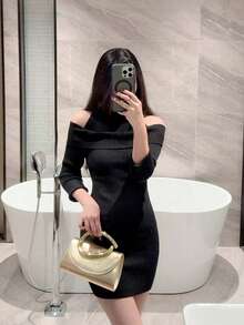 1 Stück modische Mini-Clutch mit Metalldekor, elegante glänzende Damenhandtasche mit Metallstreifen-Dekor, geeignet für Abendkleid, Party, Hochzeit, Ball, mit Metallkette, Party-Tasche, Hochzeitszubehör - Gold - Übersicht 9