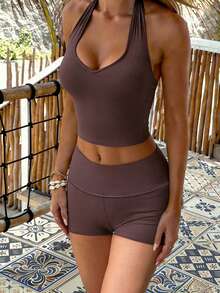 Bộ đồ thể thao nữ 2 món gồm áo hai dây và quần short, họa tiết sọc nhiều màu sắc, thích hợp cho mùa hè. - màu nâu - Xem 1