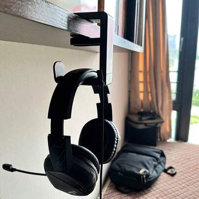 1pc Adjustable Rotatable Arm Clamp-Style ABS Headphone Stand | Sturdy Grip | Gaming Headset Management, Wind Turbine, Switching Situation | Modern Design, Gaming Related, Gamer, Flip Cover