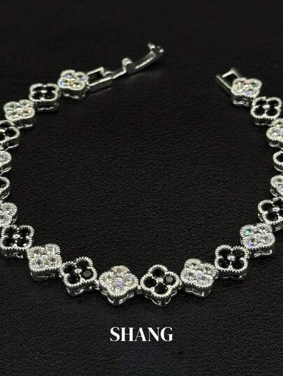 1pc Niche Design Black & White Panda Color Clover Tennis Bracelet, Colorful Clover Bracelet Gift For Boyfriend, Unisex