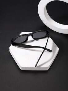 1 PC Men's Rectangular Fashion Glasses Classic Black Polycarbonate Frame Gray And Yellow Lens Casual Style Lightweight Suitable For Daily Commute With Glasses Box - Multicolor - View 7