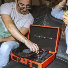 Vintage Bluetooth Turntable VC400, Vinyl Player And Digitizer, 2 Built-In Speakers, Suitcase Design ✅ Delivery 24/48h - Red - View 8