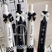 1 Set de Bolígrafos de Mariposa en Negro y Blanco, Bolígrafos de Estilo Ballet con Botón de Presión Neutros (Estilo Aleatorio) - Talla única para todos - Ver 1