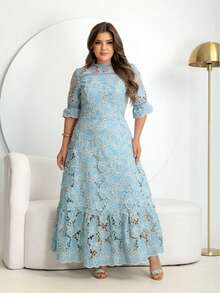 Livia Dress | Evangelical Dress | Long | Lace | Elegant Dress | Evangelical Fashion 2025 | Romantic Dress | Elegant Lace Dress | Ruffled Hem | Vacation | Half Sleeve | Casual Chic Look. - 霧霾藍 - 查看 1