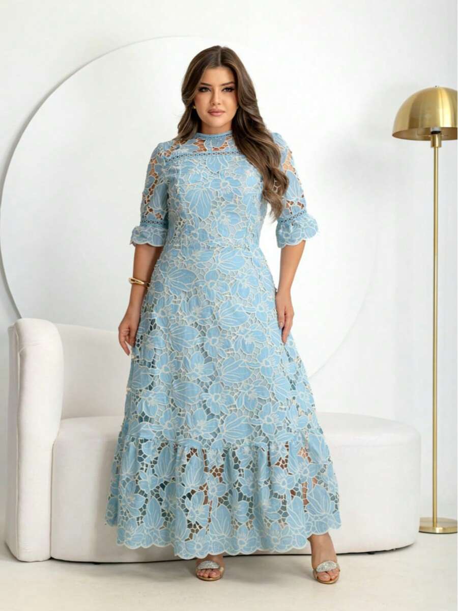 Livia Dress | Evangelical Dress | Long | Lace | Elegant Dress | Evangelical Fashion 2025 | Romantic Dress | Elegant Lace Dress | Ruffled Hem | Vacation | Half Sleeve | Casual Chic Look. - 霧霾藍 - 查看 1