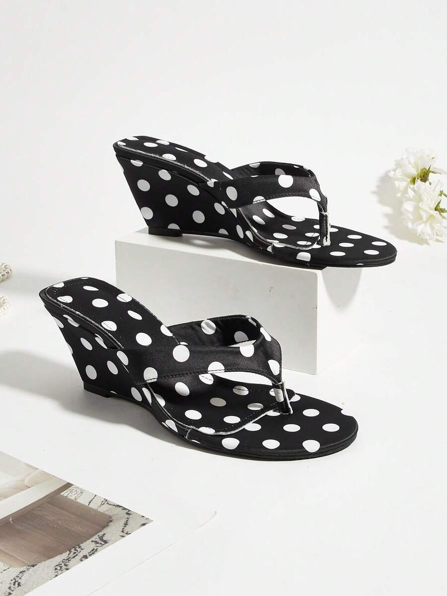 Women's Black & White Polka Dot Open Toe Slip-On Platform Sandals - Black - View 1