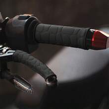 4pcs Motorcycle Universal Rubber Handlebar Grips, Anti-Slip Anti-Sweat , Suitable For Off-Road Riding, Comfortable Anti-Slip Improve Control, Wear-Resistant Anti-Aging, Motorcycle Driving Handlebar Accessories, Off-Road Riding Handlebar - 4pcs Motorcycle Grip Covers - View 3