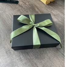 Gift Box With Satin Ribbon 16x14x4 FOR JEWELRY, WEDDING PARTY, ANNIVERSARY, SOUVENIRS - Màu xanh Ô liu - Xem 5