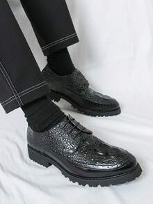 男士尖头厚底系带德比鞋，鳄鱼纹复古正装鞋，英伦绅士休闲牛津鞋，黑色 - 黑色 - 查看 7