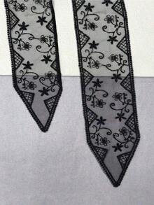 1pc Soft And Elegant Lace Scarf Fashion Botanical Scarf Embroidery Office Ladies Wrist Hair Bands Scarf Turban Headscarf Neck Towel - 白色 - 查看 4