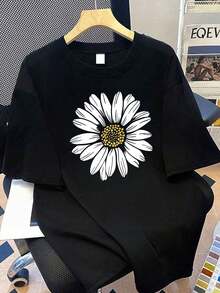 Kaos Wanita Ukuran Besar Kasual Motif Bunga Daisy Leher Bulat Lengan Pendek, Cocok untuk Liburan Musim Panas, Warna Hitam - Hitam - View 1