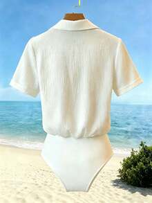 优雅白色涤纶连体衣，女士短袖衬衫领，纹理设计，无弹力 - 白色 - 查看 3